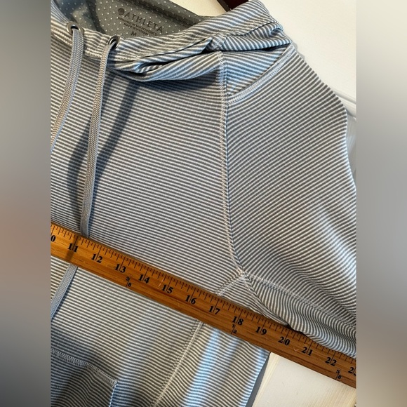 ATHLETA Retro Lightweight Gray Striped Hoodie Kangaroo Pocket Polka Dot MED NICE - Picture 9 of 14